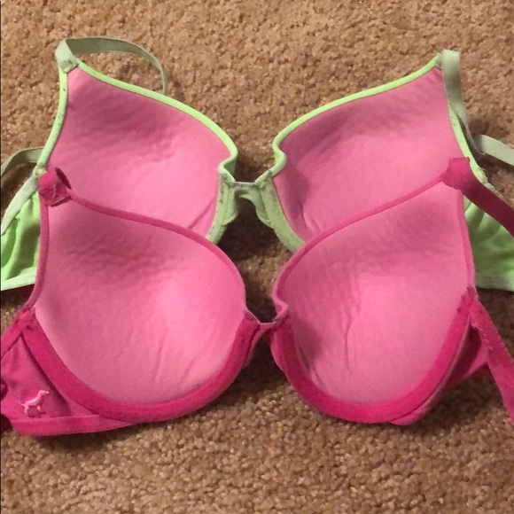 2 PINK VS push up bras 34b - Picture 3 of 5